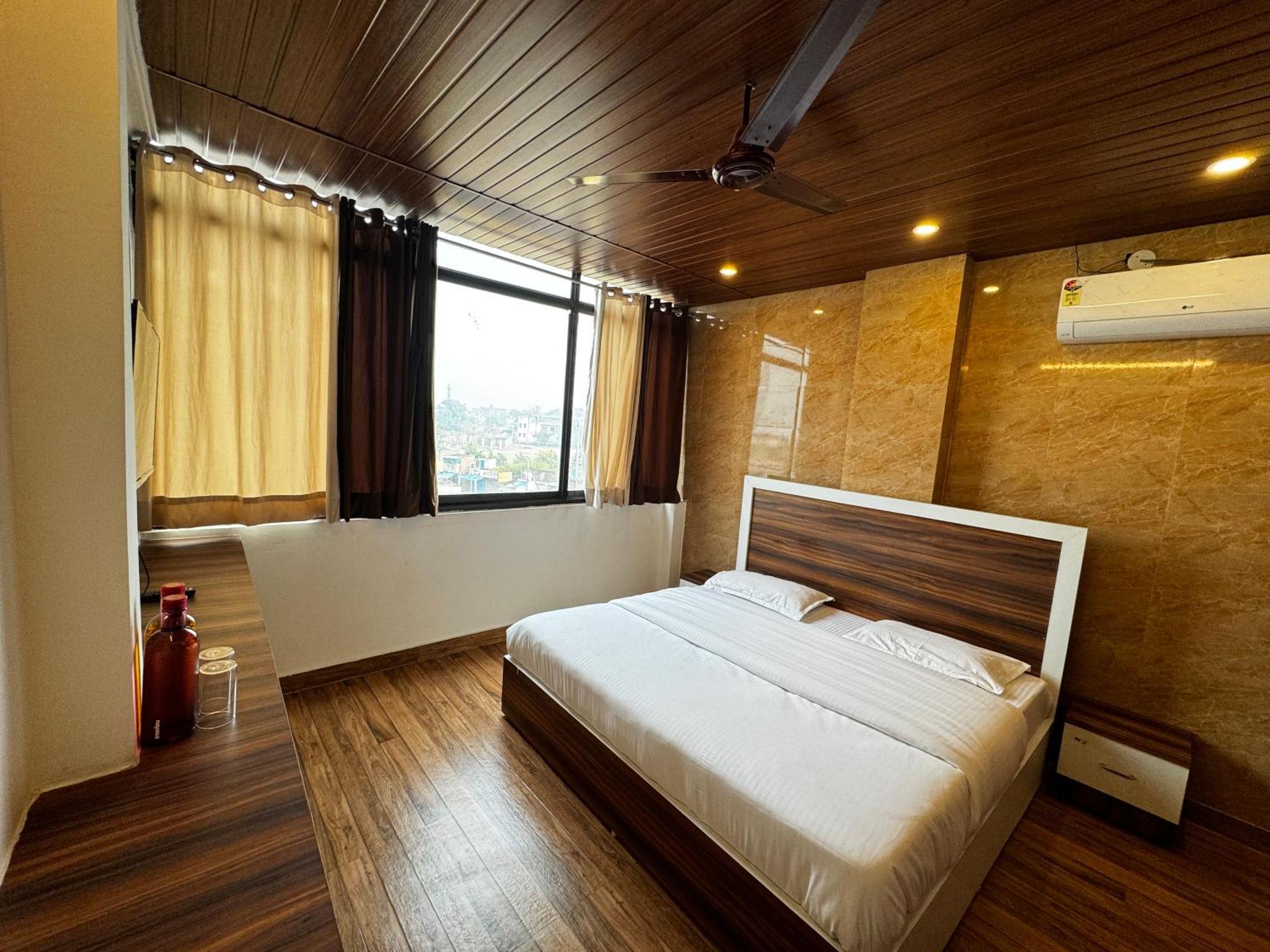 Hotel Walk Inn Faridabad Εξωτερικό φωτογραφία